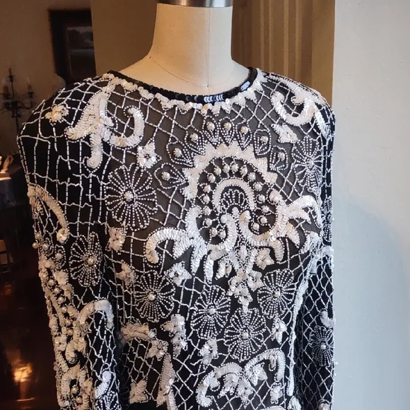 Vintage Black And White Beaded Dress. - Picture 5 of 12
